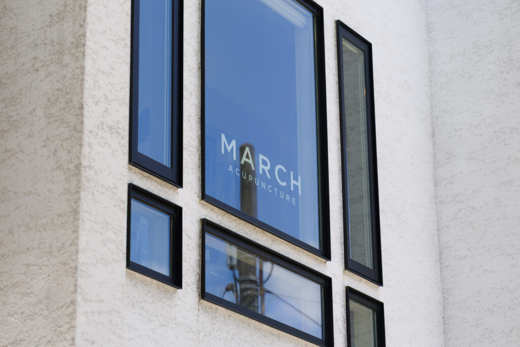 MARCH店舗外観